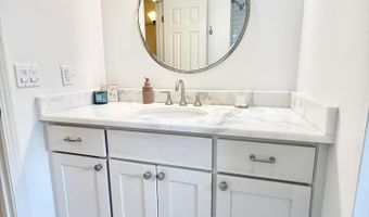 403 Pine Dr, Brookhaven, MS 39601