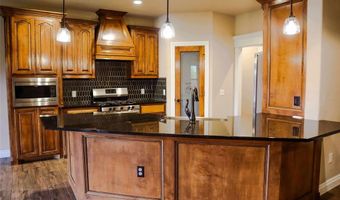 1417 DUSTBOWL Ln, Altus, OK 73521