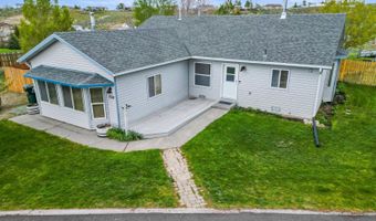 920 Oakmont Dr, Spring Creek, NV 89815