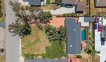 925 Moody Dr, Escondido, CA 92027