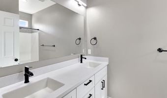 680 E 19th St, Burley, ID 83318