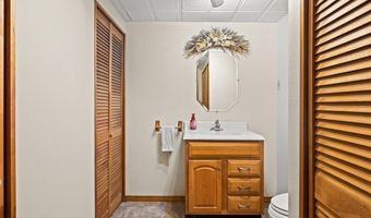 20 Stanley Ave, Berkley, MA 02779
