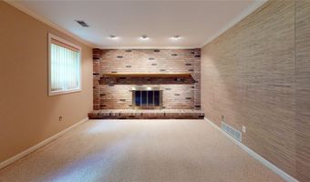 6051 SADDLEHORN Dr, Erie, PA 16506