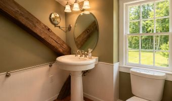 1 Smith Ln, Amherst, NH 03031