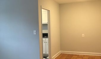 1722 N QUINN St 203, Arlington, VA 22209