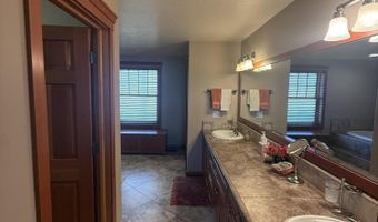 2405 S Lower Boulder Rd, Boulder, UT 84716