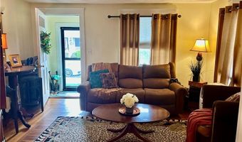 27 Highland St, Cranston, RI 02920