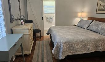 2717 Oaklawn Ave, Beaufort, SC 29902