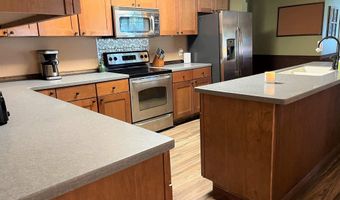 77 Hill St, Atmore, AL 36502