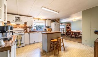 24031 ARMADILLO Rd, Astor, FL 32102