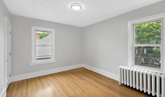 979 Washington Ave, Albany, NY 12206
