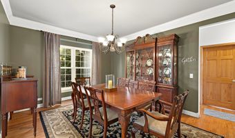 730 FENVIEW Cir, Algonquin, IL 60102