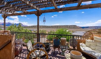 944 W Foothill Dr, Apple Valley, UT 84737