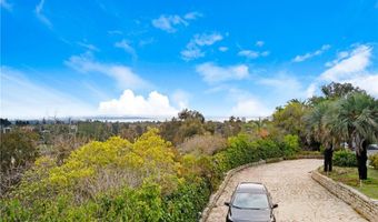 1330 San Remo Dr, Pacific Palisades, CA 90272