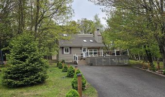 145 Penn Forest Trl, Albrightsville, PA 18210