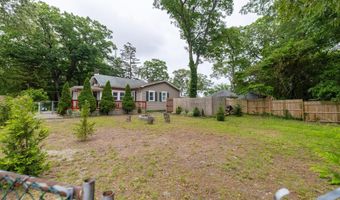 1 Oak Dr, Absecon, NJ 08201