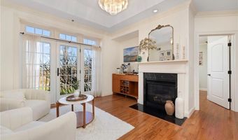 109 Vistas Ct 109, East Greenwich, RI 02818