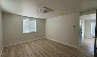1804 Slate Ave NW, Albuquerque, NM 87104