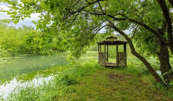 21 Lakeview Ln, Anderson, MO 64831