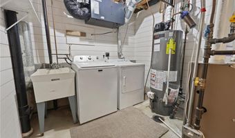 551 Knollwood St W, Annandale, MN 55302