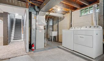 539 Blenheim Rd, Columbus, OH 43214