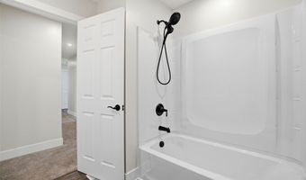 6842 Florence Ave, Ashtabula, OH 44004