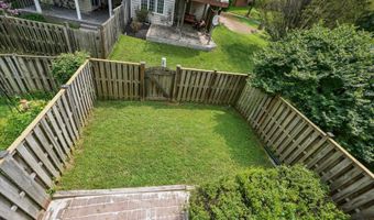 518 WINDING ROSE Dr, Rockville, MD 20850