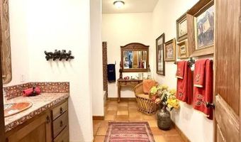 1531 La Vina Ct, Carlsbad, NM 88220