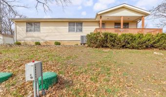 5817 Singing Hills Dr, Imperial, MO 63052