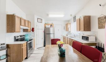304 Rolling Hills Dr, Elko, NV 89801