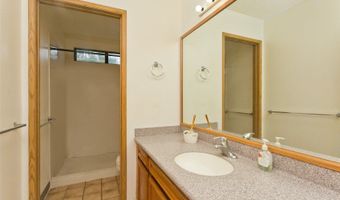 98-1819 Kaahumanu St 78B, Aiea, HI 96701