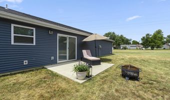 1704 Dallas St, Auburn, IN 46706