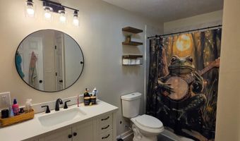 292 AVALON Ln, Anniston, AL 36207
