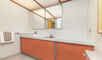 2707 Englave Dr, Ann Arbor, MI 48103