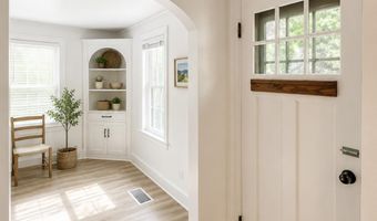 56 Gammon Ave, Auburn, ME 04210