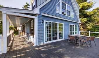 202 Bear Cove Rd, Baileyville, ME 04694