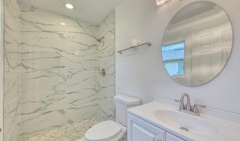 616 618 MARTIN LUTHER KING JR Dr, Baldwin, FL 32234