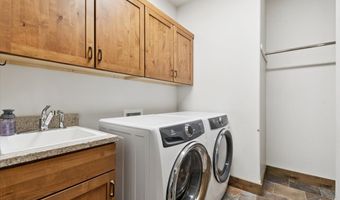 236 Bluebunch Ct, Bigfork, MT 59911