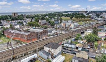2 West Ave, Bridgeport, CT 06604