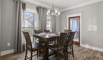 806 Long Leaf Cir, Brandon, MS 39042