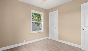 128 SE Myers Ave, Bartlesville, OK 74006