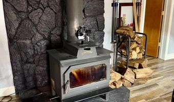 1655 Felix Dr, Arnold, CA 95223