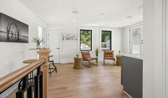 5805 MASSACHUSETTS Ave, Bethesda, MD 20816