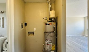 419 Dallas St SE A, Albuquerque, NM 87108
