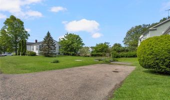 175 Kay St, Newport, RI 02840