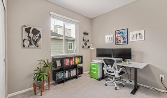 1625 S Andes Way, Aurora, CO 80017