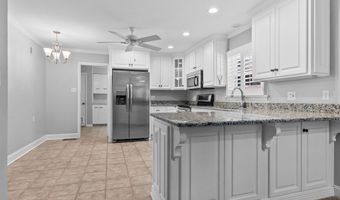 2202 Trowbridge Rd, Albany, GA 31721