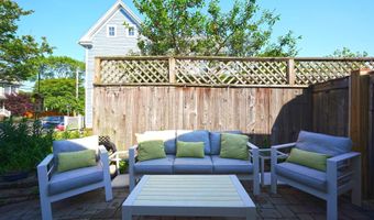 111 MCFEE St, Lewes, DE 19958