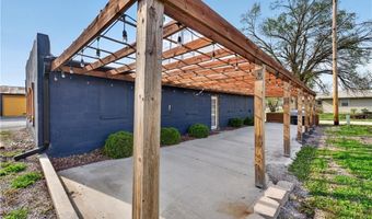 405 N Virginia Ave, Adrian, MO 64720