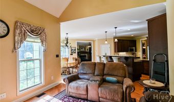 283 Creekside Dr, Arnoldsville, GA 30619